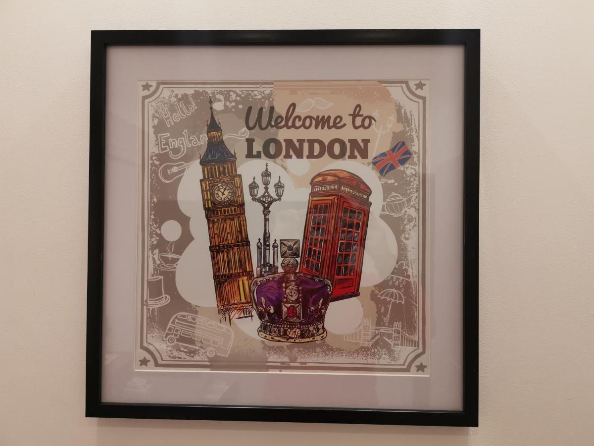 City Prime Apartments Λονδίνο Εξωτερικό φωτογραφία A souvenir from London